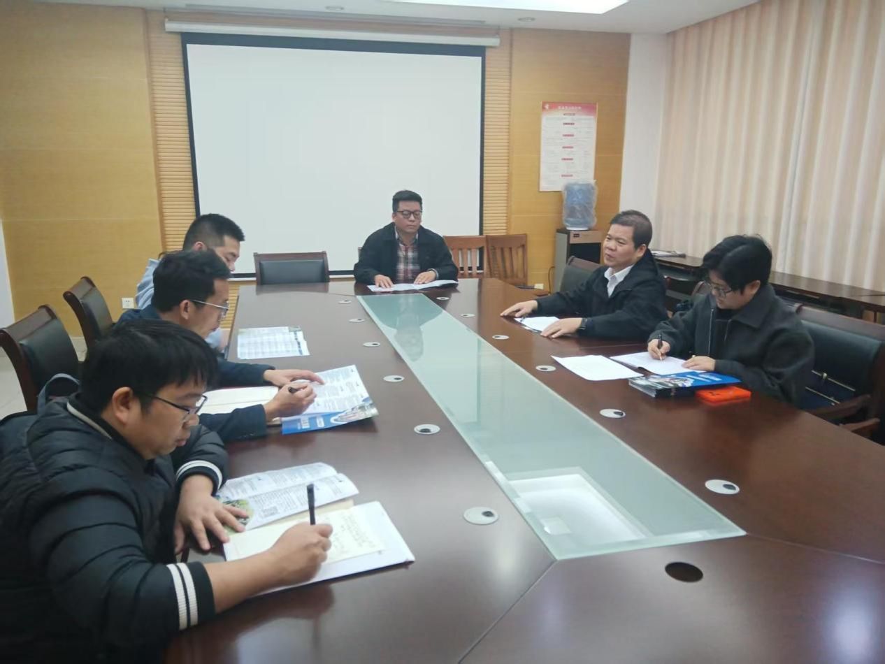 威廉体育赴中共崇左市委党校举办同等学力人员申请硕士学位政策宣讲会